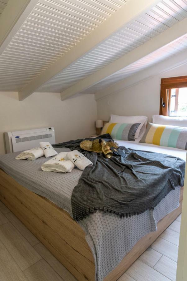 Cavas Luxury Apartments Nea Iraklitsa Luaran gambar
