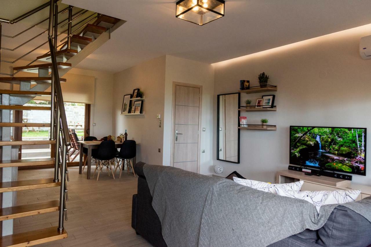 Cavas Luxury Apartments Nea Iraklitsa Luaran gambar